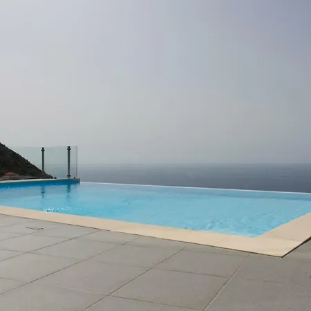 With Panoramic Pool Luxo E Conforto Madeira Island