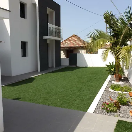 With Panoramic Pool Luxo E Conforto Country house Madeira Island